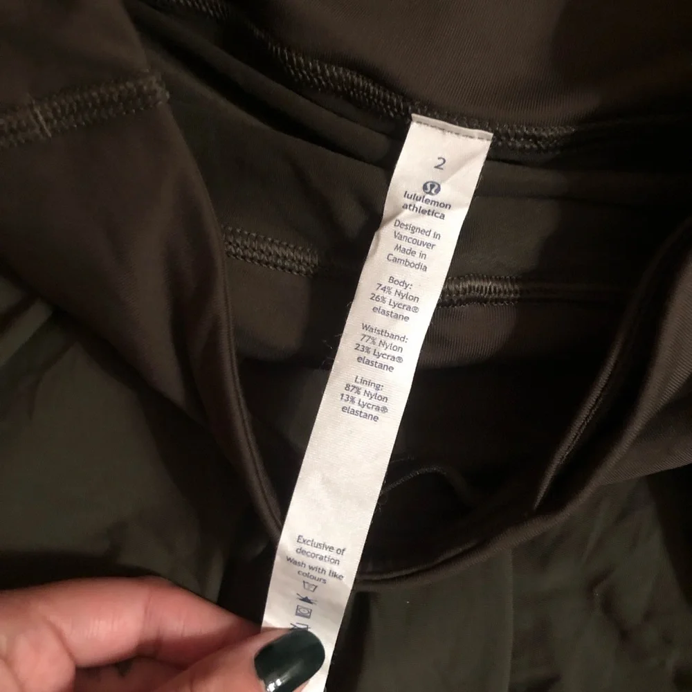 Lululemon Olive Green Squad Goals Shorts - Picture 6 of 11